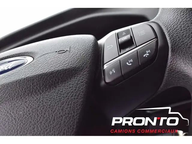 2021 Ford Transit Cargo Van AWD  T-150 130WB  Séparateur & T - Photo 20