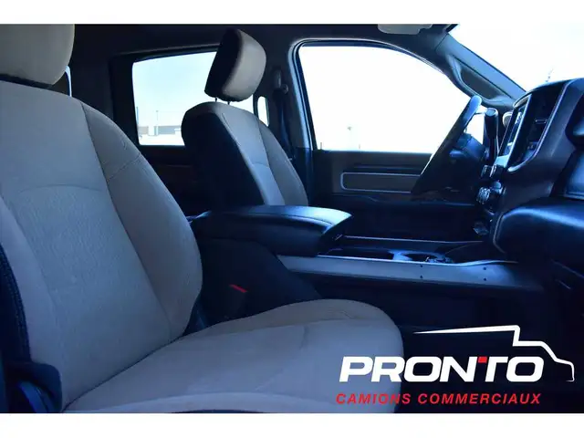 2021 Dodge DodgeRam_2500 Cumins 6.7L Diesel  Big Horn 4x4 Boit - Photo 26