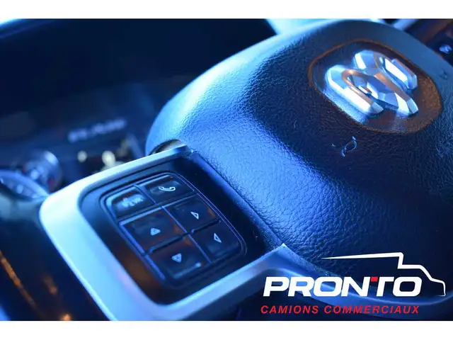 2021 Dodge DodgeRam_2500 Cumins 6.7L Diesel  Big Horn 4x4 Boit - Photo 30