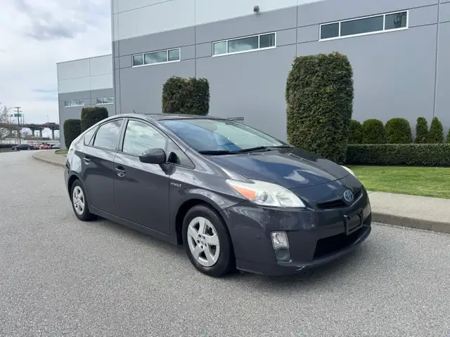 2010 Toyota Prius HYBRID II AUTOMATIC A/C LEATHER GAS SAVER! - Photo 2