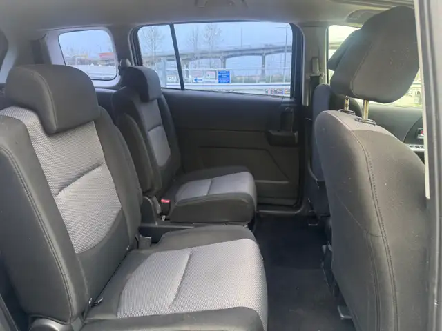 2006 MAZDA 5 SPORT AUTOMATIC A/C MOONROOF 7 PASSENGER ALLOYS ! - Photo 9