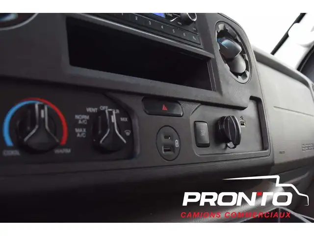 2024 Ford E-Series Cutaway TAILGAT  E-450  Cube 16 pieds - Photo 18