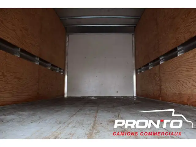 2025 Chevrolet Express Commercial Cutaway V8 6.6L  14 Pieds - Photo 8