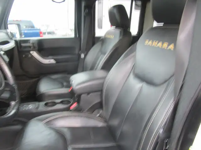 Jeep Wrangler Unlimited 4WD 4dr Sahara cuir body lift financemen - Photo 3