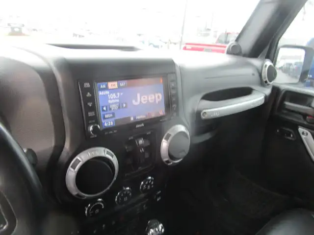 Jeep Wrangler Unlimited 4WD 4dr Sahara cuir body lift financemen - Photo 12