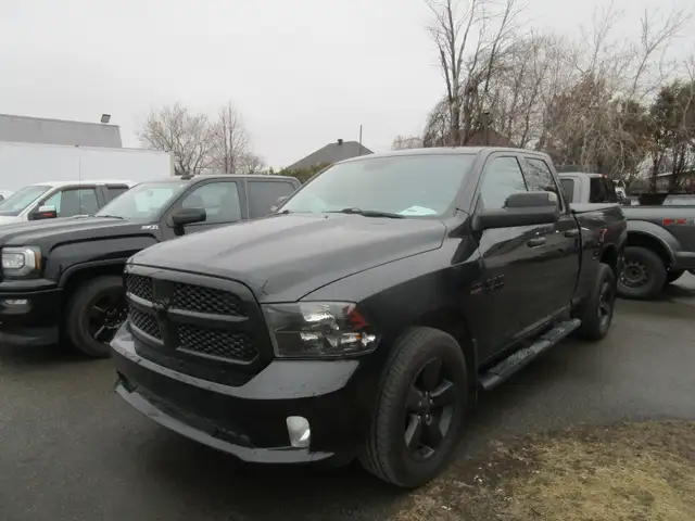 Jeep Wrangler Unlimited 4WD 4dr Sahara cuir body lift financemen - Photo 23