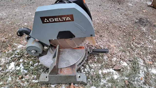 Delta 34-080 Mitre Saw - Photo 8
