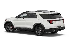 2026 Ford Explorer ST - Photo 2