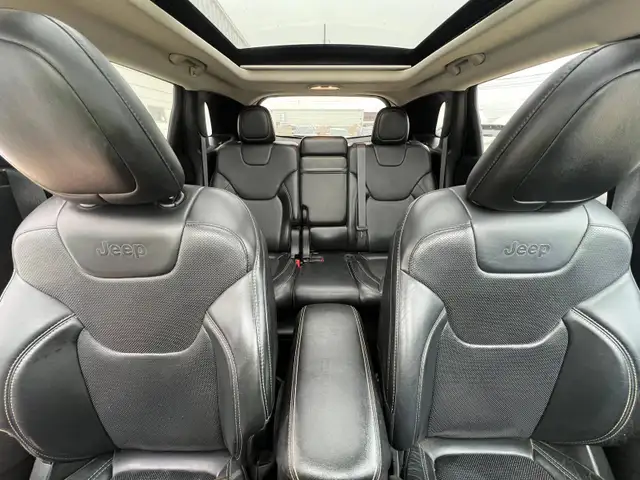 2017 Jeep Cherokee Limited 4WD - No Accident - Photo 16