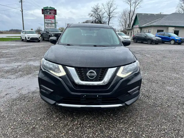 2018 Nissan Rogue S CERTIFIED - Photo 3