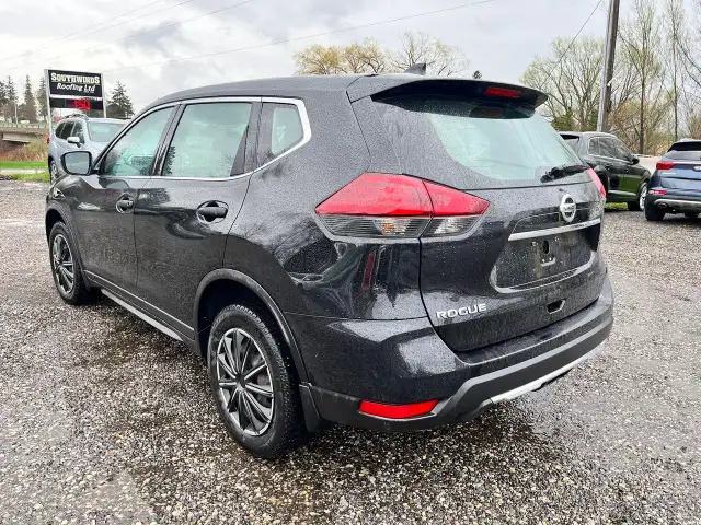 2018 Nissan Rogue S CERTIFIED - Photo 5