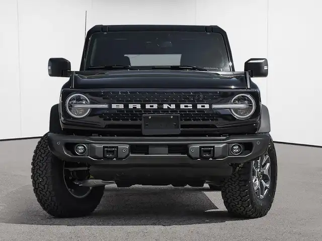 2026 Ford Bronco Badlands - Photo 3