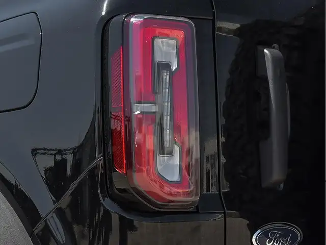 2026 Ford Bronco Badlands - Photo 9