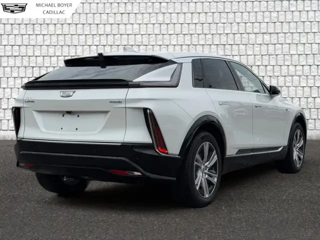 2024 Cadillac LYRIQ - Photo 5