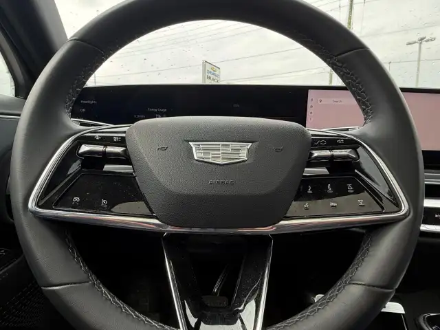 2024 Cadillac LYRIQ - Photo 13