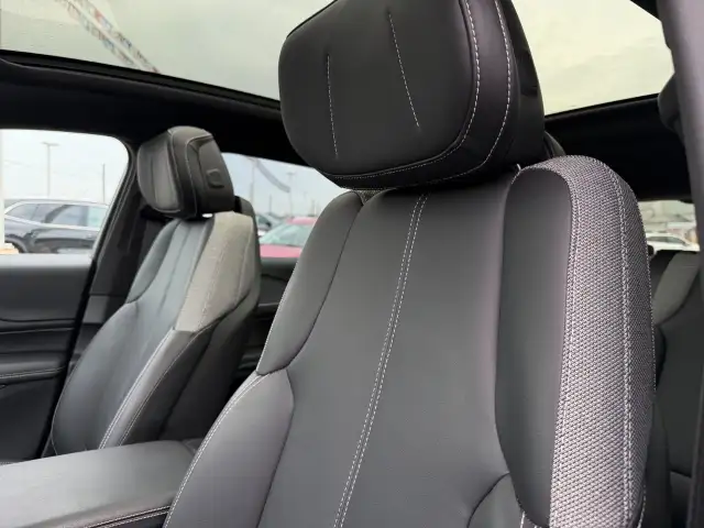 2024 Cadillac LYRIQ - Photo 15