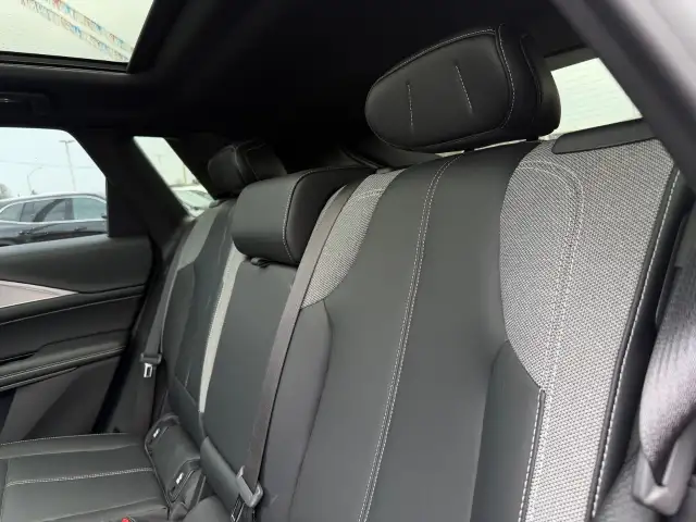 2024 Cadillac LYRIQ - Photo 20