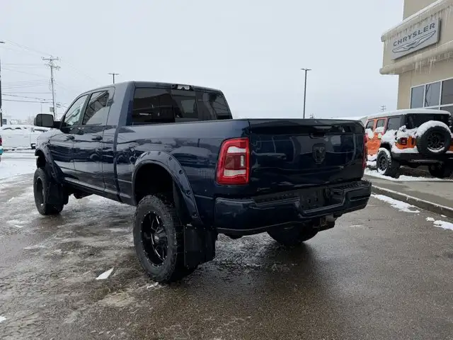 2022 Ram 3500 Laramie - Photo 5