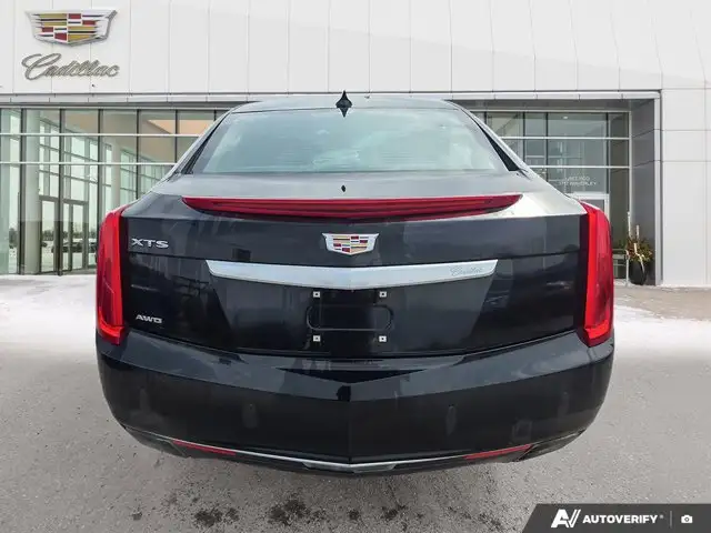 2017 Cadillac XTS Premium Luxury - Photo 4