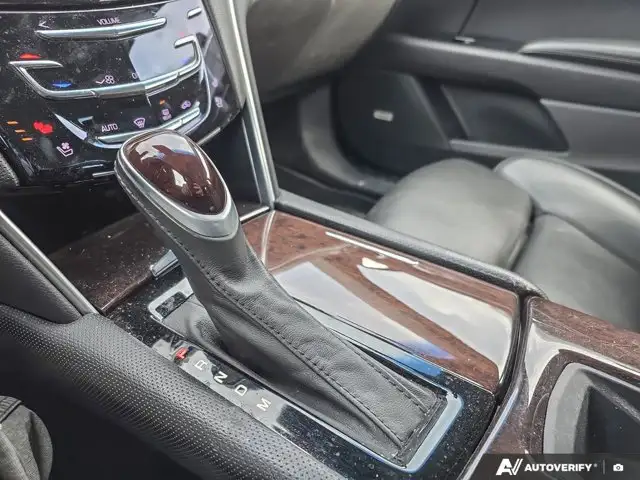 2017 Cadillac XTS Premium Luxury - Photo 17