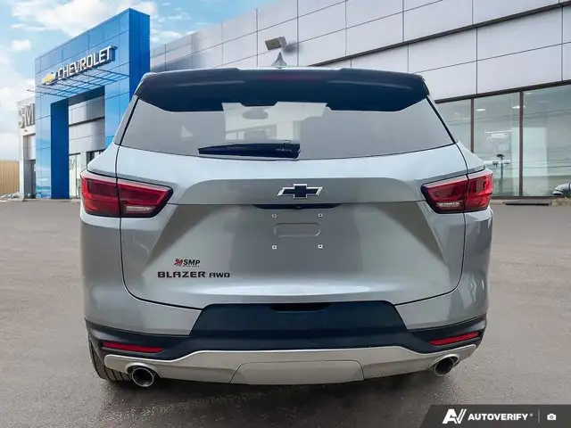 2025 Chevrolet Blazer LT | V6 | Hitch | Lane Keep Assist - Photo 5