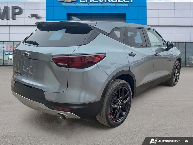 2025 Chevrolet Blazer LT | V6 | Hitch | Lane Keep Assist - Photo 6