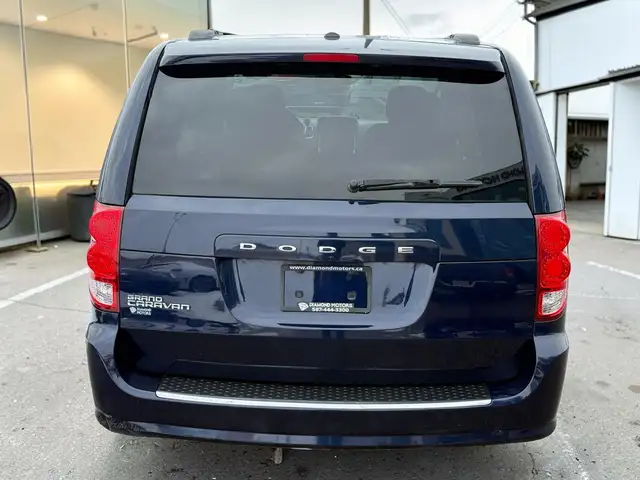 2012 Dodge Grand Caravan SXT - No Accidents - Cruise Control - Photo 7