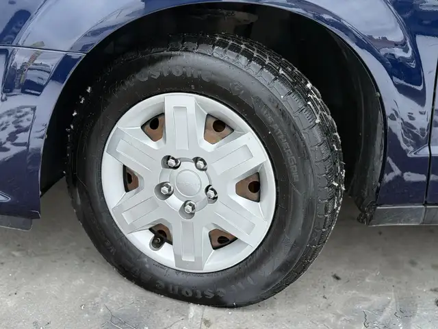 2012 Dodge Grand Caravan SXT - No Accidents - Cruise Control - Photo 10