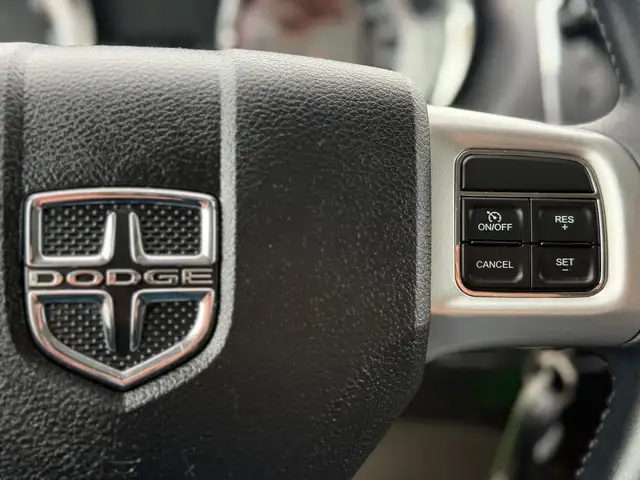 2012 Dodge Grand Caravan SXT - No Accidents - Cruise Control - Photo 16