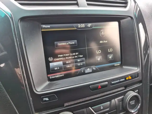 2016 Ford Explorer - Photo 6