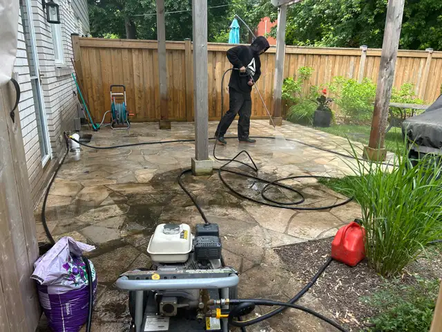 POWER WASHING SERVICES - 30 years experience - Photo 10