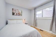 3 Bed 2 Bath House North York, Furnished, Free Wifi and parking - Photo 3