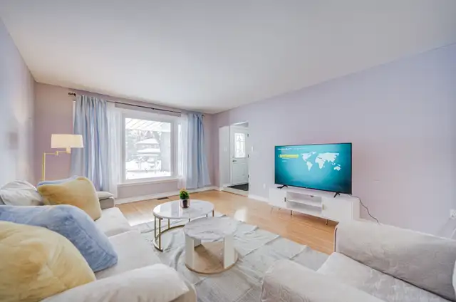 3 Bed 2 Bath House North York, Furnished, Free Wifi and parking - Photo 5