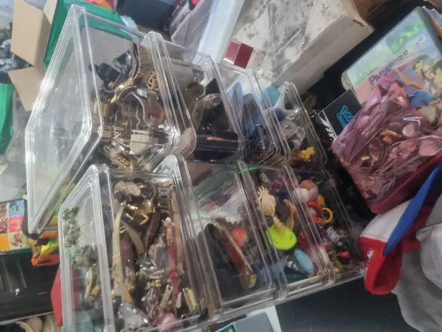 Carte de hockey et basball.des couteau rare.briquet zippo.avoir - Photo 7