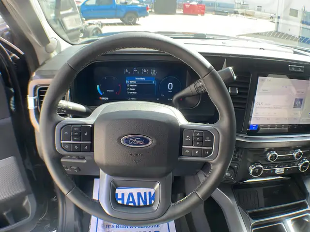 2026 Ford Super Duty F-350 SRW Lariat FX4 618A - Photo 15