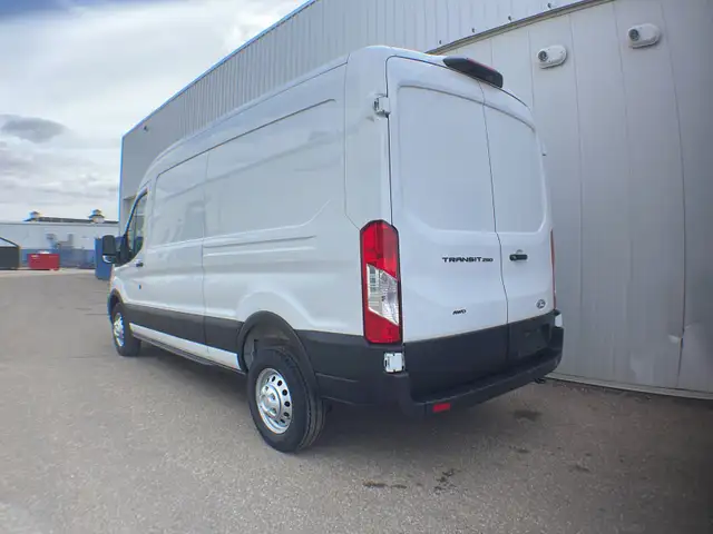 2026 Ford Transit Cargo Van Mr Cargo XL AWD 101A - Photo 3