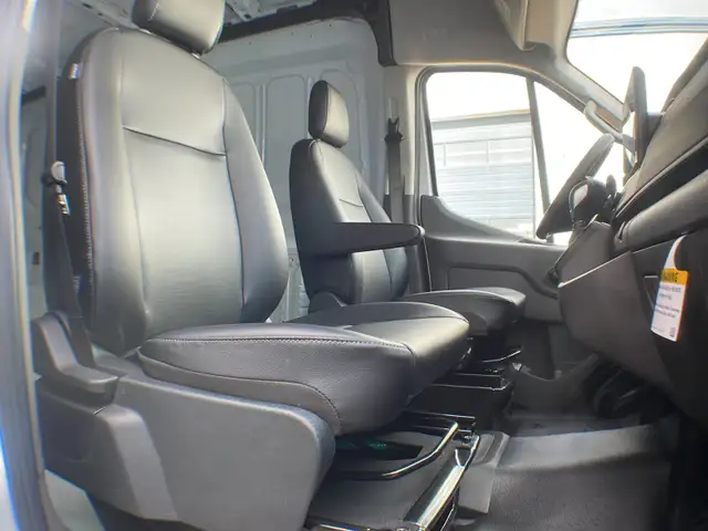 2026 Ford Transit Cargo Van Mr Cargo XL AWD 101A - Photo 23