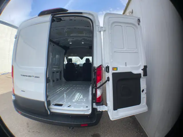 2026 Ford Transit Cargo Van Mr Cargo XL AWD 101A - Photo 29