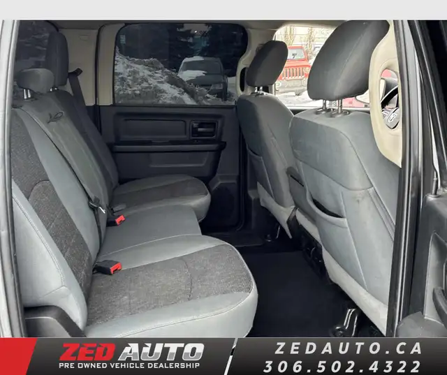 2020 Ram 1500 CrewCab 5.7 Hemi | 4x4 | LOW kms - Photo 7