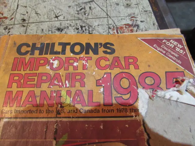 Automotive Repair Manuals - Photo 4