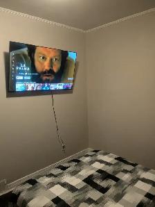 RENT FREE! No Credit  or Employment  check!  PET FRIENDLY