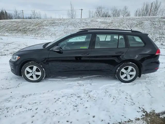 2018 Volkswagen Golf S 4Motion - Photo 5