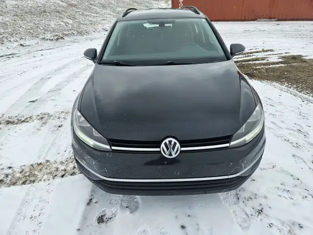 2018 Volkswagen Golf S 4Motion - Photo 8