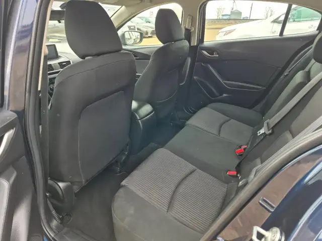 2016 Mazda Mazda3 - Photo 10