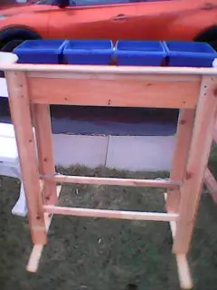 hand Crafted Raised garden containers - Photo 2