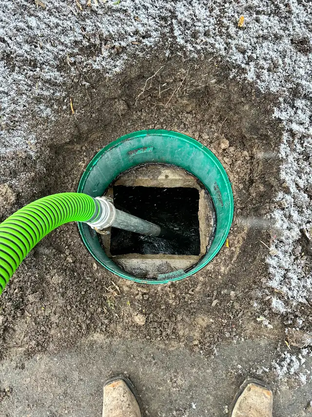 24/7 & Emergency Septic Pumping Services! - Photo 3