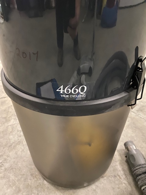 2017 Central Vac - Photo 2