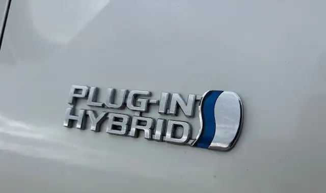 2018 Toyota Prius Prime NAVIGATION -NO ACCIDENTS-WARRANTY INCL - Photo 18