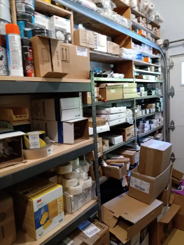 Liquidation de produits de quincaillerie - Photo 5