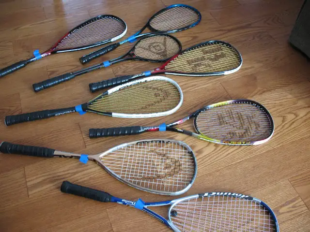 Squash Rackets for the Whole Family - Photo 8